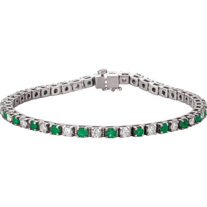 7" Lab Grown Diamond Line Bracelet in 14K White Gold (2 1/3 ct tw...