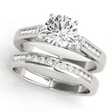 3-stone-round-engagement-ring-50316-e