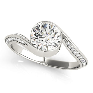 Round Engagement Ring