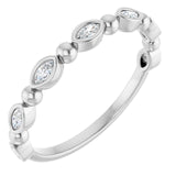 The Maple — Bezel Anniversary Band