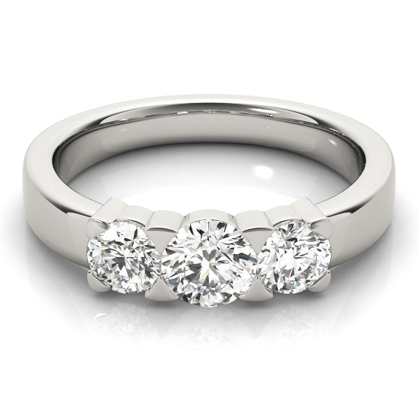 3-stone-round-engagement-ring-81755-1
