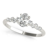 Fashion Rings Engagement Ring (Oval Center)