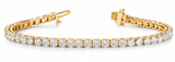 2 ctw Bracelet In-Line Prong-Set — Yellow Gold