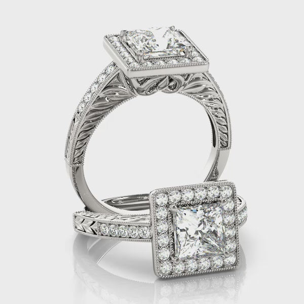 Astrid Halo Cushion ring spin (white gold)