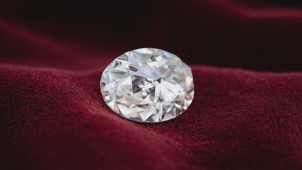 oval E color Super Ideal cut diamond