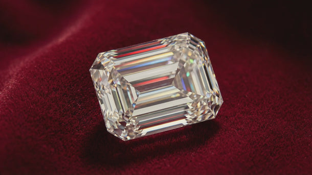 emerald E color Super Ideal cut diamond