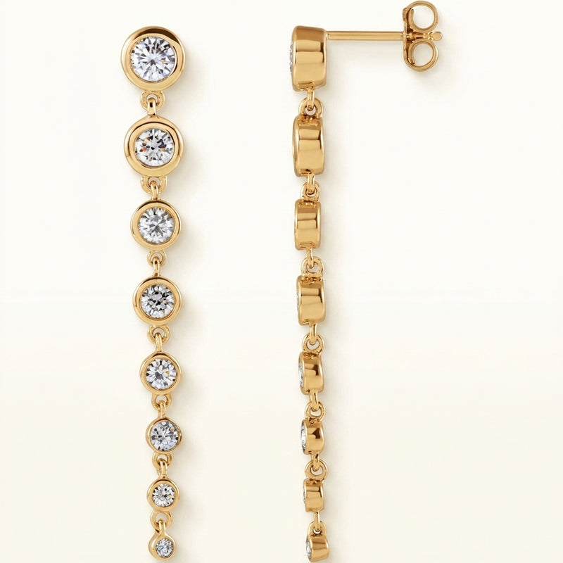 The Livia — Round Diamond Earrings — Yellow Gold